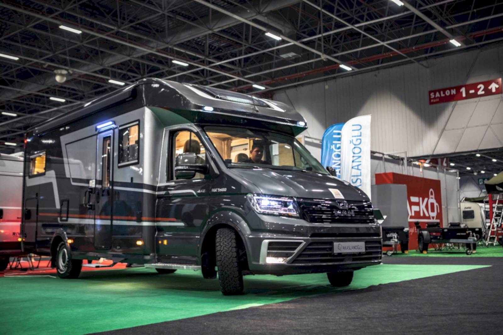 semi entegre karavan